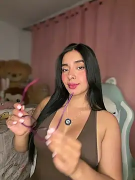 Snapshot of MiaSofia__ chatting on May 28, 2026, 1:57 am MiaSofia online show from May 28, 2026, 1:57 am