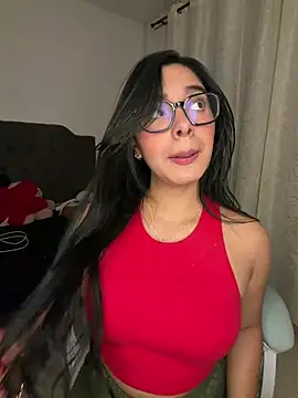 Snapshot of MiaSofia__ chatting on May 1, 2026, 5:12 am MiaSofia online show from May 1, 2026, 5:12 am