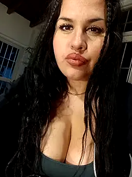 Sexylips200 online show from November 13, 2025, 6:17 am