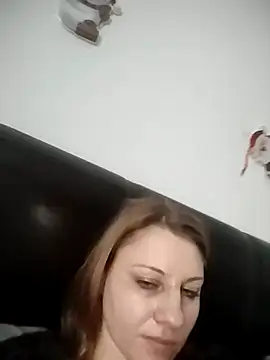 SandyCassie online show from December 2, 2025, 7:21 am