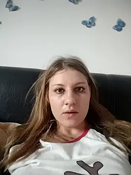 SandyCassie online show from October 20, 2025, 5:09 am