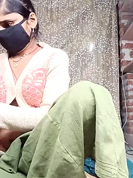 Snapshot of Rajni_chauhan chatting on January 12, 2026, 4:25 pm Rajni chauhan online show from January 12, 2026, 4:25 pm