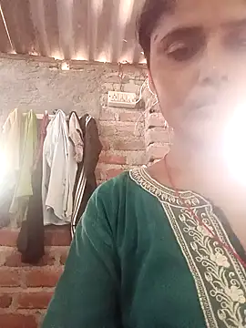 Snapshot of Rajni_chauhan chatting on June 6, 2026, 9:03 am Rajni chauhan online show from June 6, 2026, 9:03 am