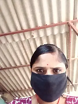 Snapshot of Rajni_chauhan chatting on May 24, 2026, 7:08 am Rajni chauhan online show from May 24, 2026, 7:08 am