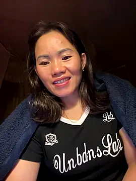 Snapshot of Saomai25 chatting on October 21, 2025, 8:41 pm Saomai25 online show from October 21, 2025, 8:41 pm