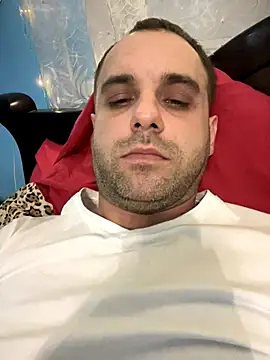 Snapshot of AndyLynn chatting on October 29, 2025, 5:34 pm AndyLynn online show from October 29, 2025, 5:34 pm