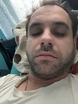 Snapshot of AndyLynn chatting on October 25, 2025, 5:17 am AndyLynn online show from October 25, 2025, 5:17 am