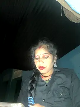 Snapshot of Ragni_bhargav chatting on October 19, 2025, 5:26 pm Ragni bhargav online show from October 19, 2025, 5:26 pm