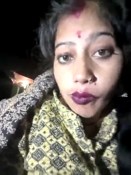 Snapshot of Ragni_bhargav chatting on November 23, 2025, 11:48 pm Ragni bhargav online show from November 23, 2025, 11:48 pm