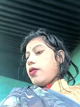 Snapshot of Ragni_bhargav chatting on December 17, 2025, 2:38 am Ragni bhargav online show from December 17, 2025, 2:38 am