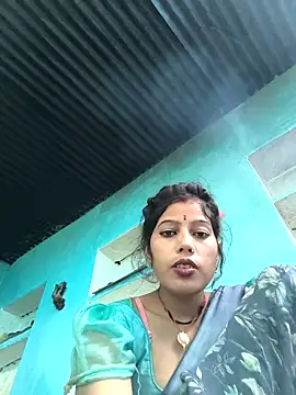 Snapshot of Ragni_bhargav chatting on November 20, 2025, 11:33 am Ragni bhargav online show from November 20, 2025, 11:33 am