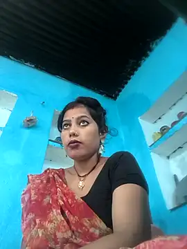 Snapshot of Ragni_bhargav chatting on October 28, 2025, 2:45 am Ragni bhargav online show from October 28, 2025, 2:45 am