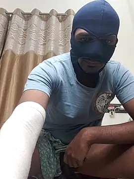 Snapshot of Mysterious_Prince chatting on November 18, 2025, 5:49 pm Mysterious Prince online show from November 18, 2025, 5:49 pm