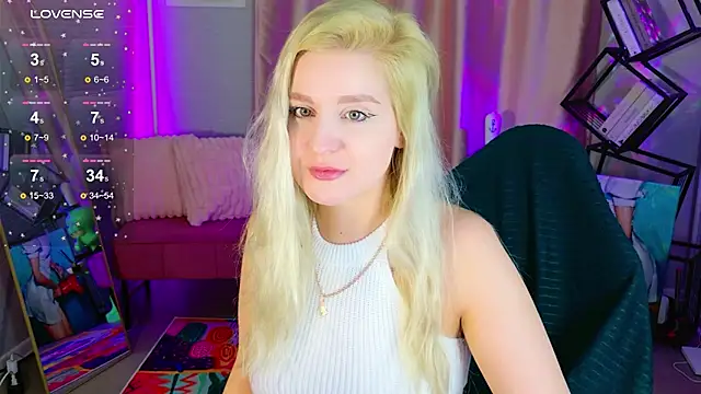 cold blondie online show from May 18, 2026, 5:45 am