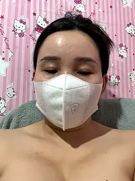 Snapshot of Tailoc2k3 chatting on October 18, 2025, 7:32 am Tailoc2k3 online show from October 18, 2025, 7:32 am