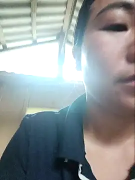 Snapshot of Baby_xinh03 chatting on October 23, 2025, 9:41 am Baby xinh03 online show from October 23, 2025, 9:41 am