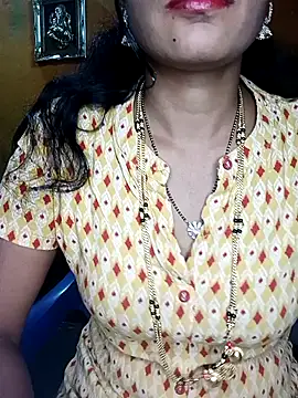 Snapshot of Deepa_telugu chatting on November 5, 2025, 4:59 am Deepa telugu online show from November 5, 2025, 4:59 am