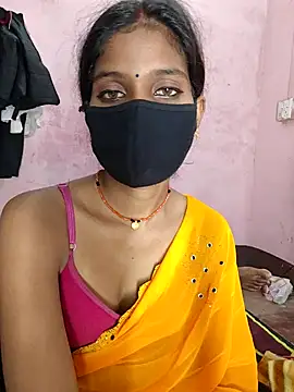 sweet couple99 online show from November 4, 2025, 8:01 pm