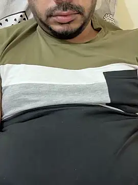 Handsome8677 online show from February 9, 2026, 10:19 pm