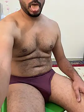 Handsome8677 online show from April 7, 2026, 6:59 am