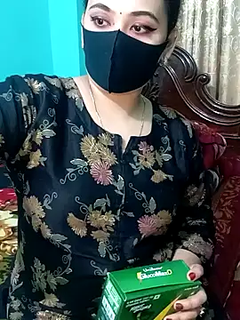 Snapshot of Porimoni22 chatting on February 17, 2026, 9:23 pm Porimoni22 online show from February 17, 2026, 9:23 pm