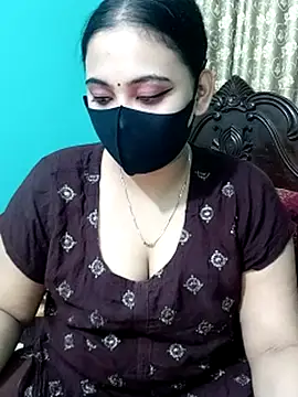 Snapshot of Porimoni22 chatting on February 6, 2026, 10:50 pm Porimoni22 online show from February 6, 2026, 10:50 pm