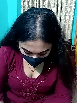 Snapshot of Porimoni22 chatting on February 19, 2026, 11:45 pm Porimoni22 online show from February 19, 2026, 11:45 pm