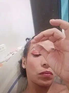 Snapshot of Teressa_Love chatting on November 13, 2025, 11:36 am Teressa Love online show from November 13, 2025, 11:36 am