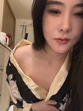 Snapshot of anqi6376 chatting on May 3, 2026, 2:42 pm anqi6376 online show from May 3, 2026, 2:42 pm