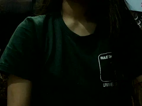 Snapshot of mystroux chatting on October 22, 2025, 8:19 pm mystroux online show from October 22, 2025, 8:19 pm