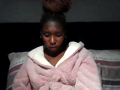 sexysmalldaily04 online show from October 22, 2025, 6:07 pm