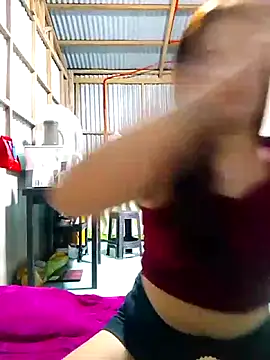 Snapshot of XxxHotCouples4u chatting on November 6, 2025, 12:53 pm XxxHotCouples4u online show from November 6, 2025, 12:53 pm