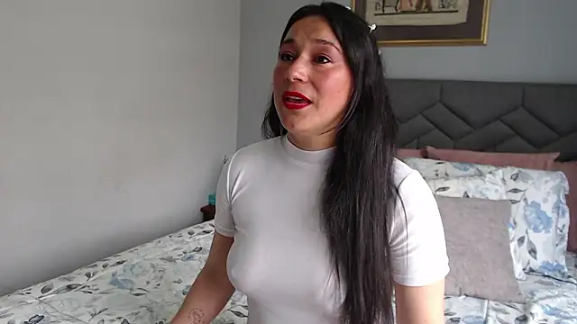 Elizabeth bennett 6 online show from March 19, 2026, 4:40 pm