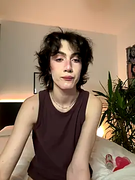 kira yoshika9e online show from November 29, 2025, 7:25 pm