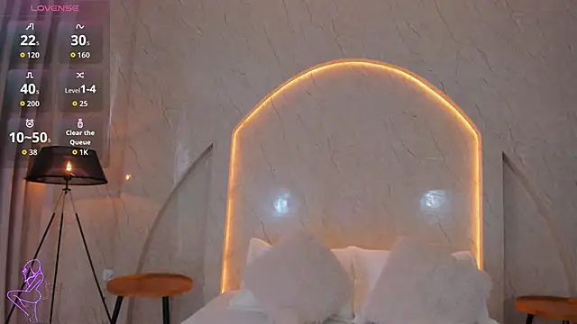 Antonella Russo1 online show from February 12, 2026, 1:11 pm