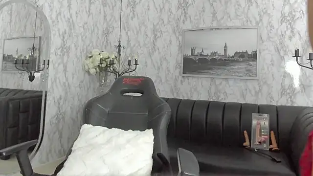 Snapshot of AlexandraMilff chatting on February 10, 2026, 3:49 am AlexandraMilff online show from February 10, 2026, 3:49 am