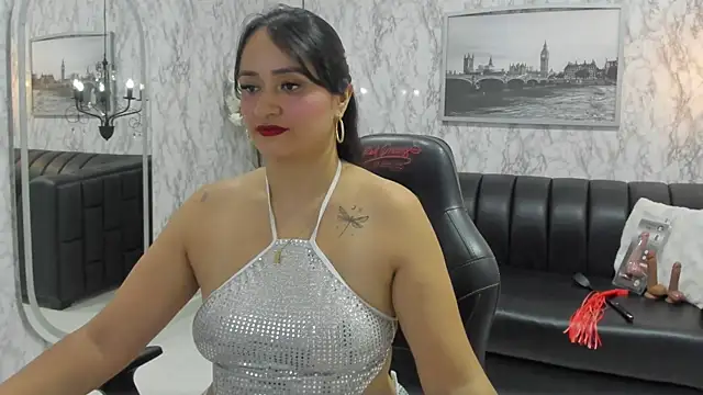 Snapshot of AlexandraMilff chatting on January 12, 2026, 3:24 am AlexandraMilff online show from January 12, 2026, 3:24 am