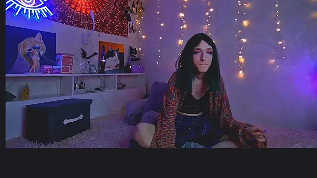 whoalexxa online show from November 8, 2025, 6:33 pm