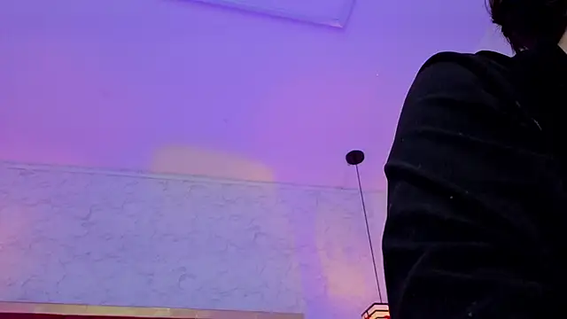 Snapshot of moon_winy chatting on March 2, 2026, 11:17 am moon winy online show from March 2, 2026, 11:17 am