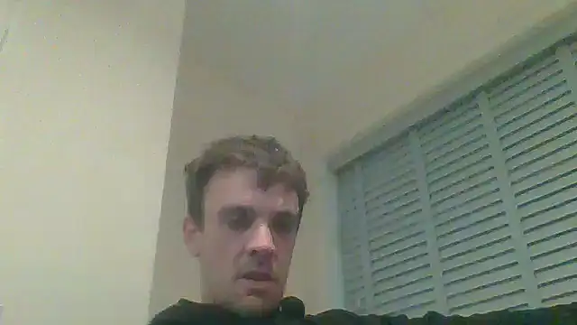Snapshot of Plodrodder chatting on October 18, 2025, 7:38 pm Plodrodder online show from October 18, 2025, 7:38 pm