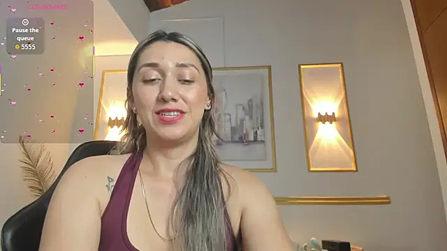 Snapshot of karlyy_ chatting on December 2, 2025, 7:15 pm karlyy online show from December 2, 2025, 7:15 pm