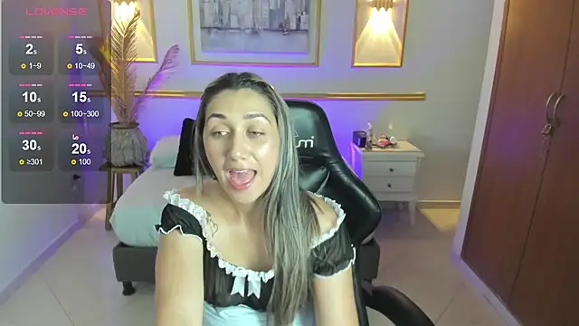 Snapshot of karlyy_ chatting on December 16, 2025, 7:07 pm karlyy online show from December 16, 2025, 7:07 pm