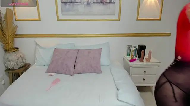 Snapshot of karlyy_ chatting on October 28, 2025, 7:13 pm karlyy online show from October 28, 2025, 7:13 pm