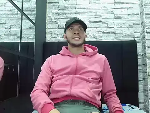 Snapshot of pether_hairy chatting on November 21, 2025, 2:10 am pether hairy online show from November 21, 2025, 2:10 am