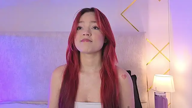 Martinaa Garcia online show from May 29, 2026, 7:42 pm