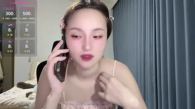 Snapshot of Momo-999 chatting on November 30, 2025, 5:36 pm Momo-999 online show from November 30, 2025, 5:36 pm