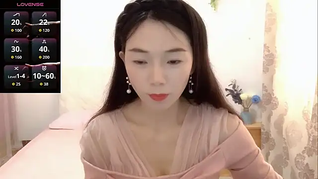 Keke-Baby170 online show from November 16, 2025, 7:46 am