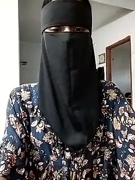 Ratri-Biswas online show from November 18, 2025, 10:07 am