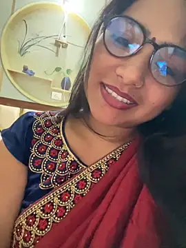 Vanshika1432 online show from November 8, 2025, 6:17 am