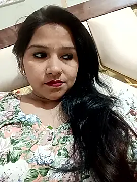 Vanshika1432 online show from October 27, 2025, 4:57 am